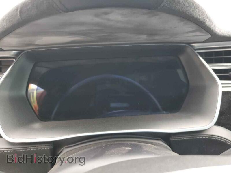 2016 Tesla MODEL S (VIN 5YJSA1E21GF129981) — фото 9 из 12