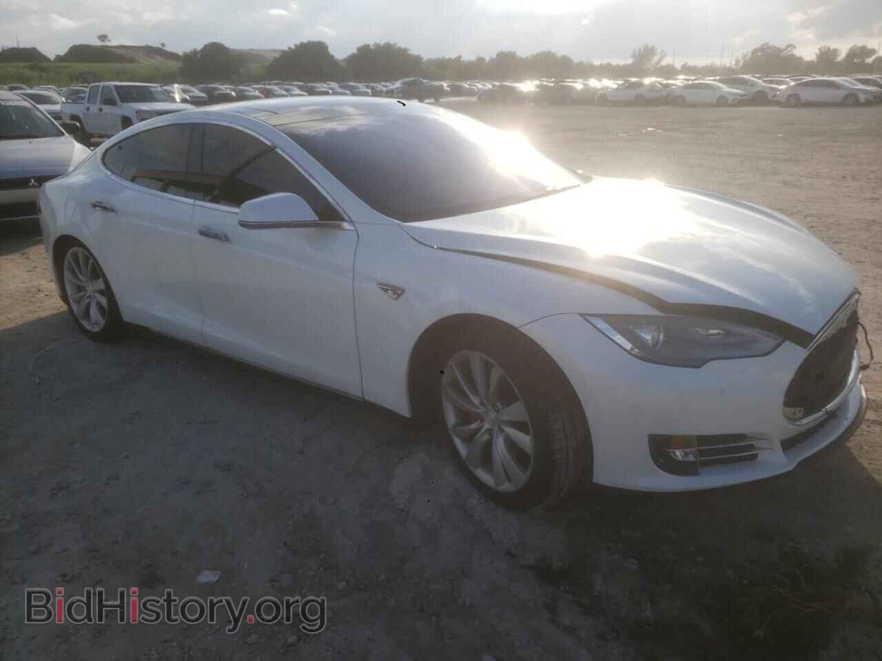 2013 TESLA MODEL S - VIN: 5YJSA1DP6DFP20512 - Фото 4