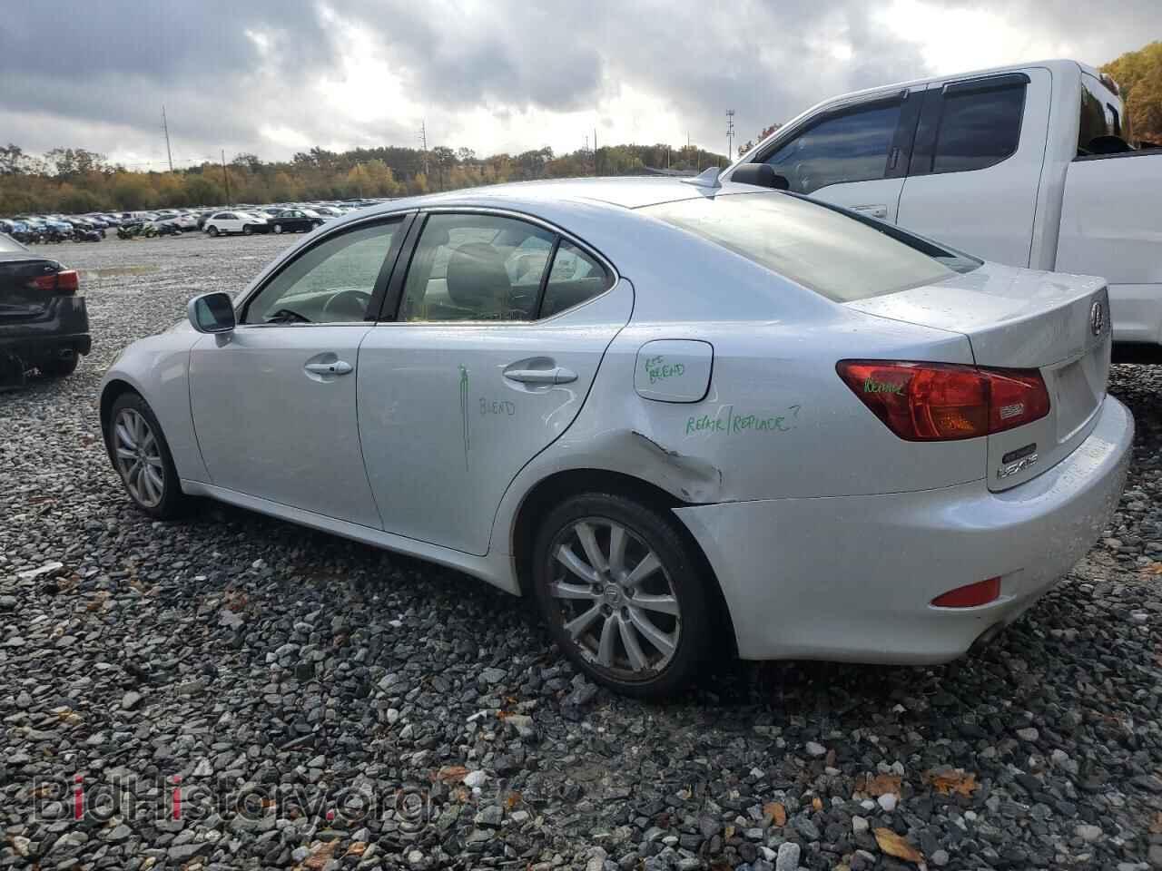 2007 LEXUS IS - VIN: JTHCK262372015214 - Photo 2