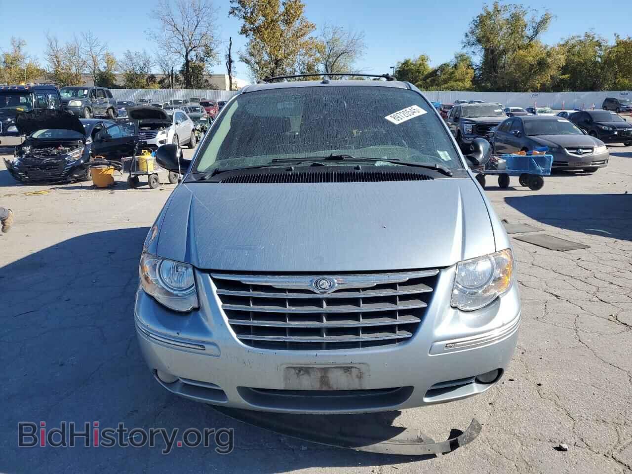 2006 CHRYSLER MINIVAN - VIN: 2A4GP54L76R628951 - Фото 5