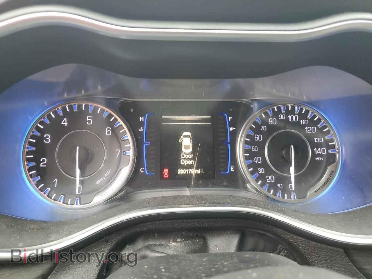 2016 CHRYSLER 200 - VIN: 1C3CCCFB1GN188186 - Фото 9