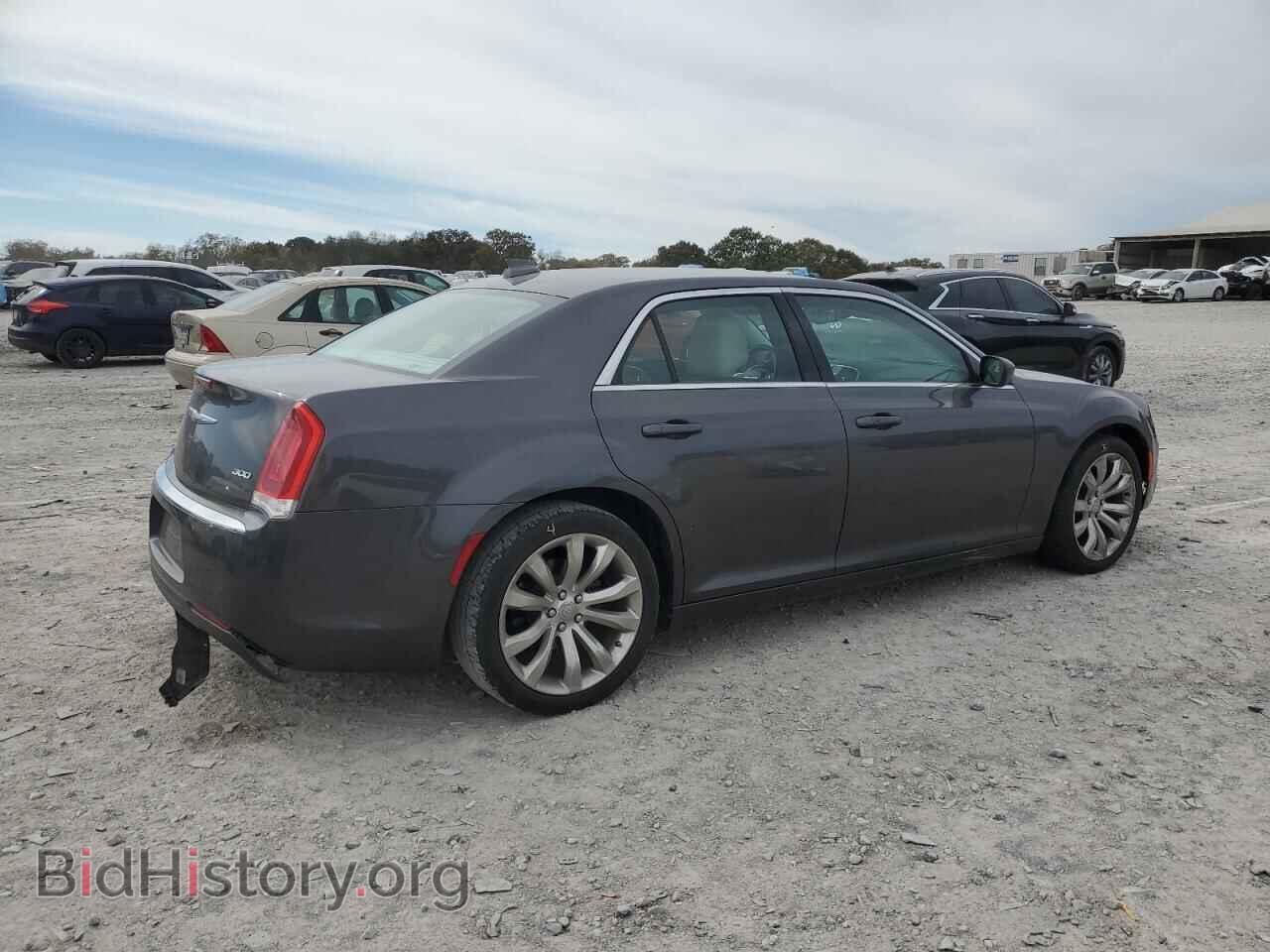 2016 CHRYSLER 300 - VIN: 2C3CCAAG6GH320780 - Фото 3