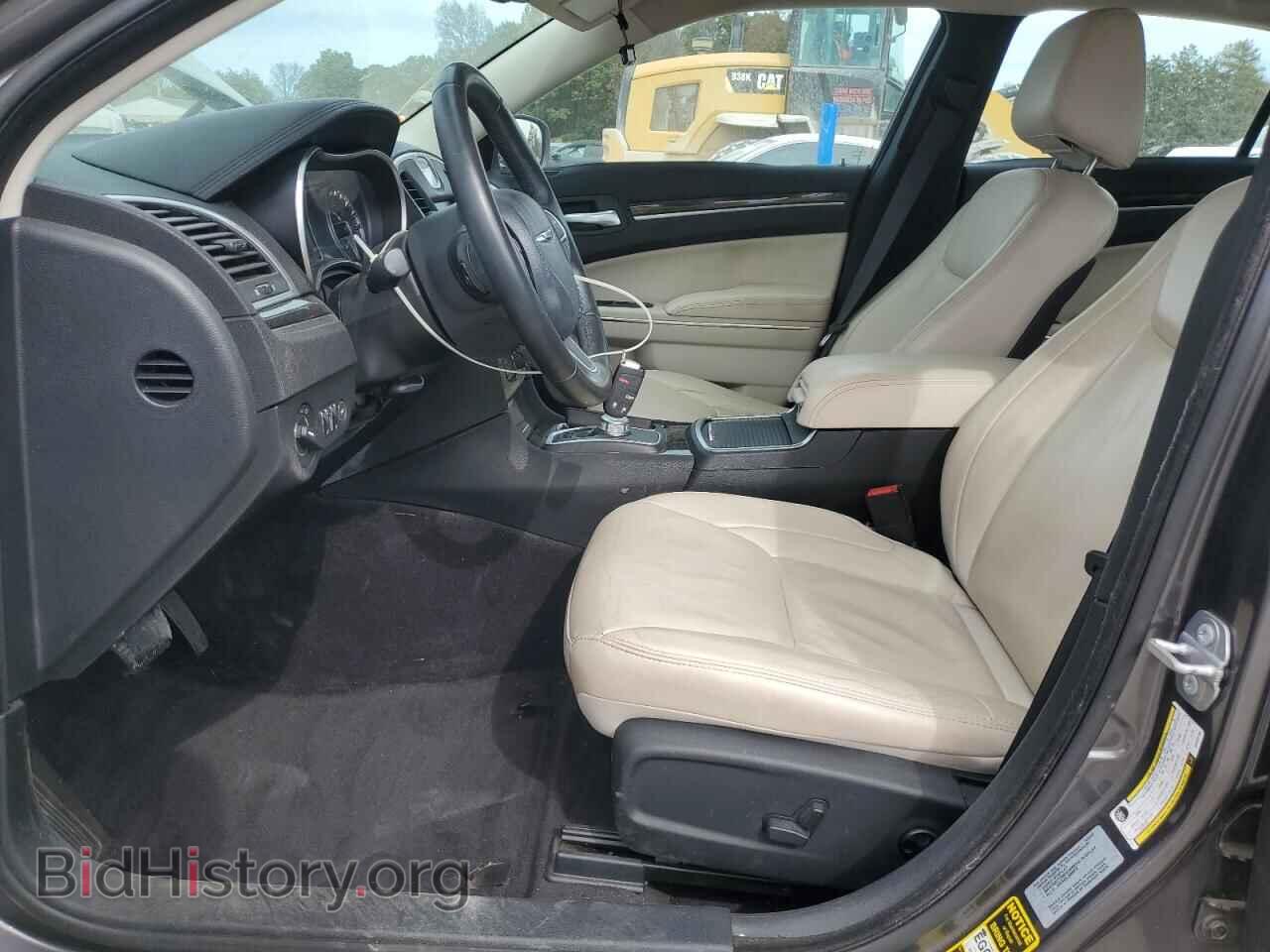 2016 CHRYSLER 300 - VIN: 2C3CCAAG6GH320780 - Фото 7
