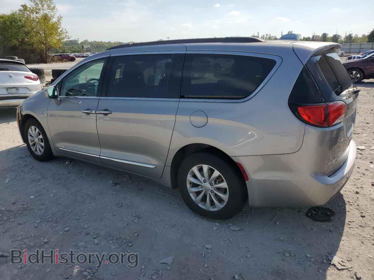 2017 CHRYSLER PACIFICA - VIN: 2C4RC1BG2HR540479 - Photo 2