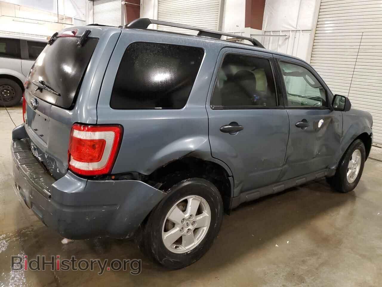 2010 FORD ESCAPE - VIN: 1FMCU0D79AKC69334 - Фото 3