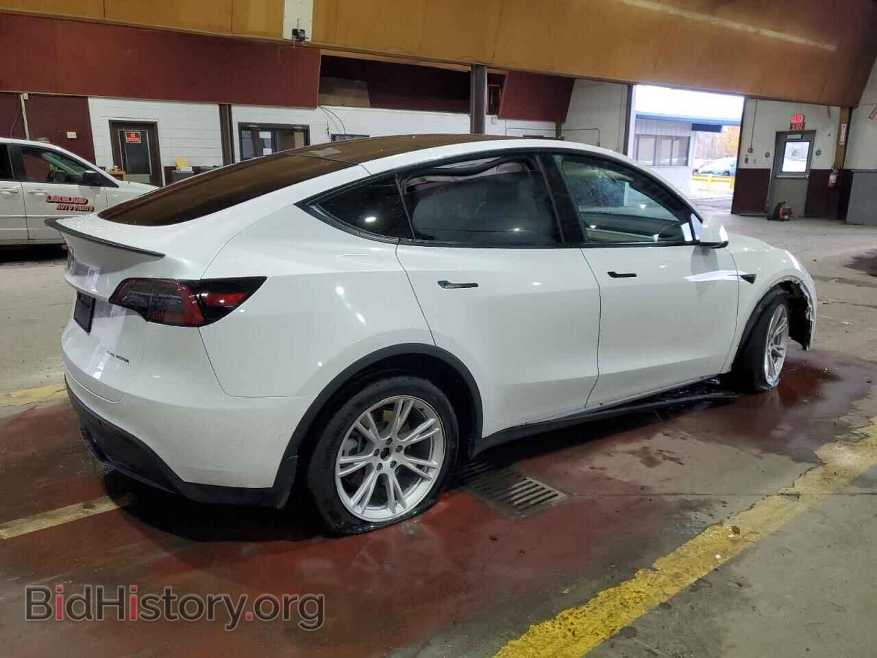 2021 TESLA MODEL Y - VIN: 5YJYGAEE2MF191257 - Фото 3