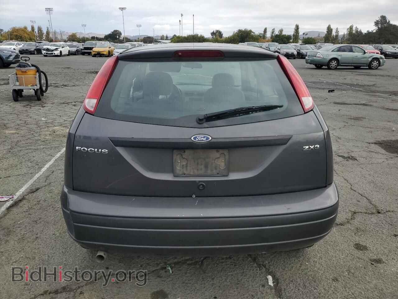 2006 FORD FOCUS - VIN: 1FAFP31N66W256205 - Фото 6