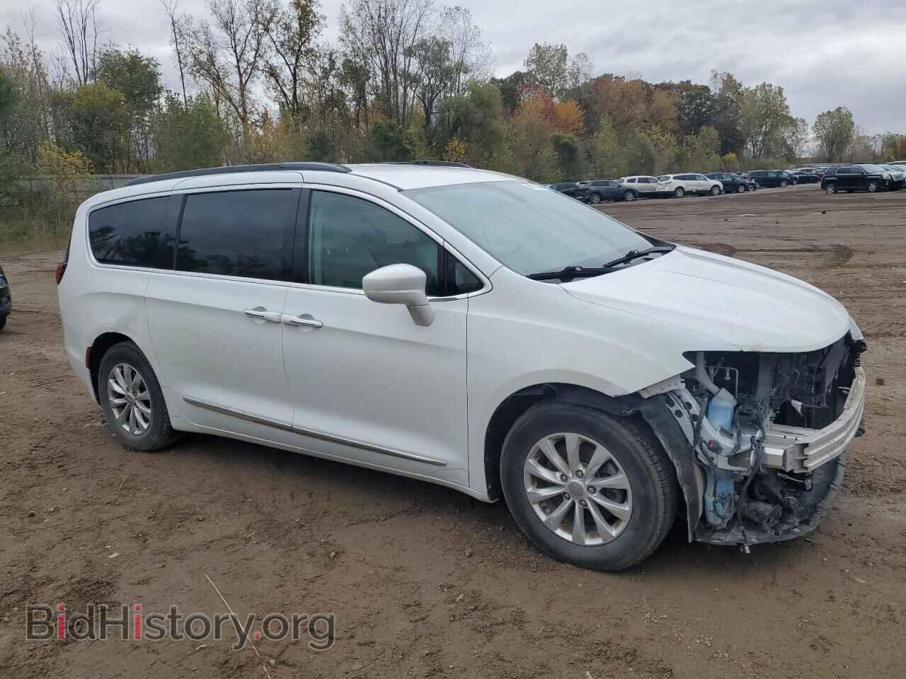 2017 CHRYSLER PACIFICA - VIN: 2C4RC1BGXHR837516 - Фото 4