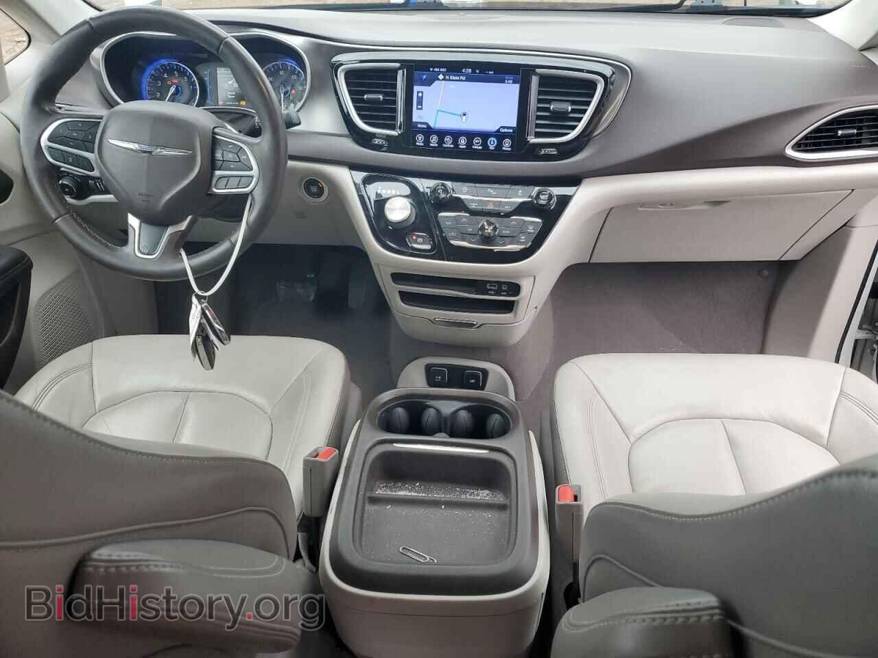 2017 CHRYSLER PACIFICA - VIN: 2C4RC1BGXHR837516 - Фото 8
