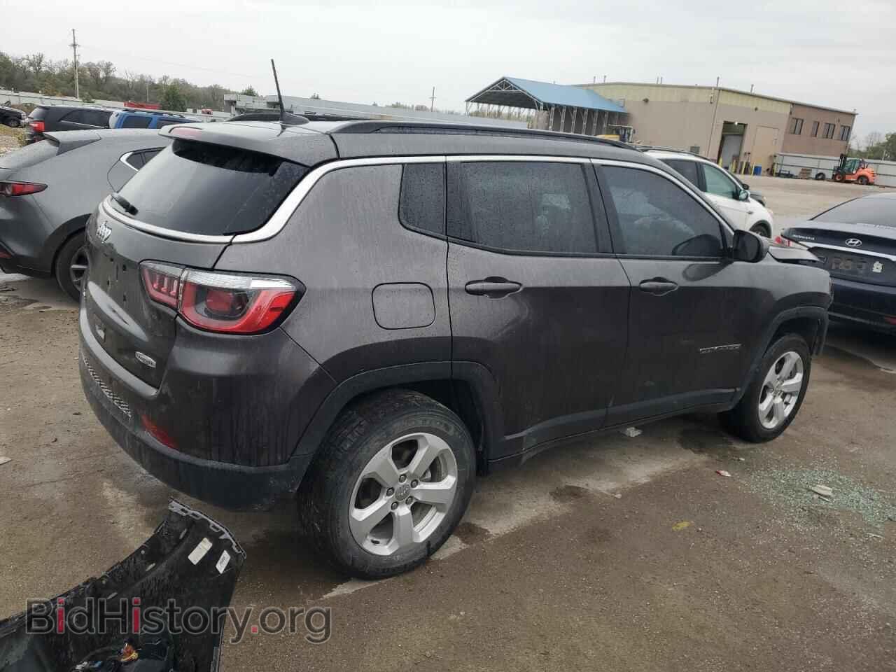 2019 JEEP COMPASS - VIN: 3C4NJDBB4KT839325 - Фото 3