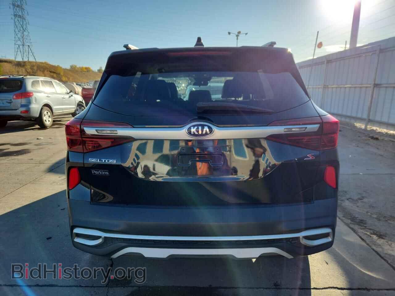 2021 KIA SELTOS - VIN: KNDEU2AA7M7110330 - Фото 6