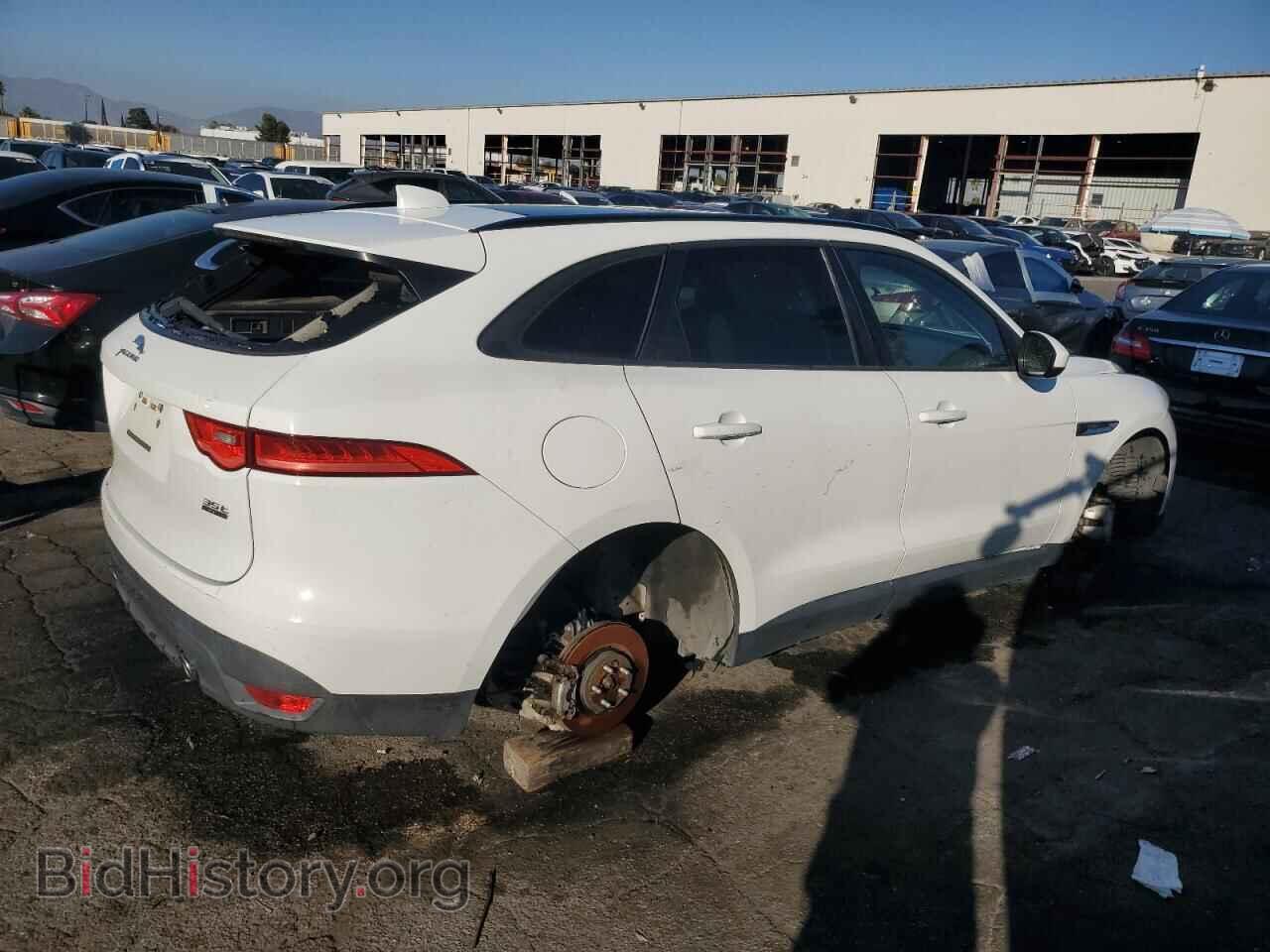2017 JAGUAR F-PACE - VIN: SADCJ2BV9HA493007 - Фото 3