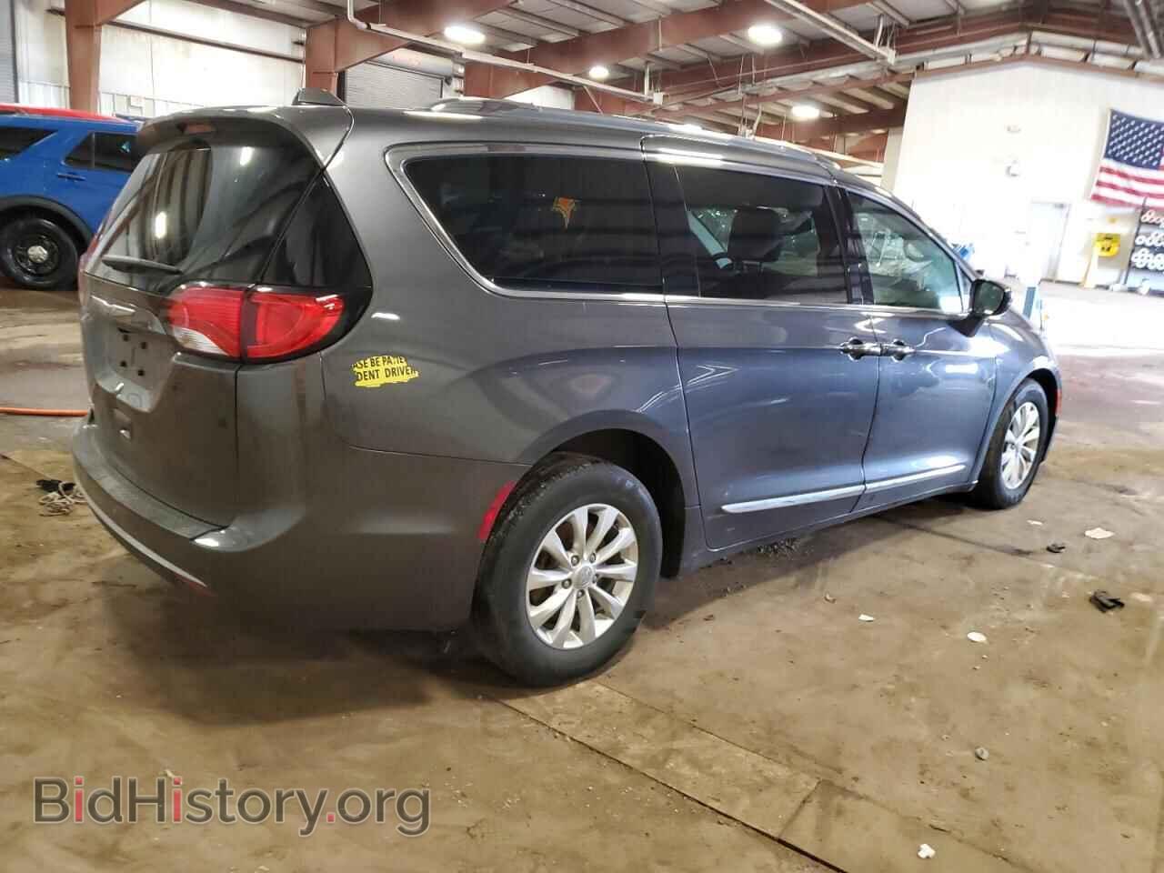 2018 CHRYSLER PACIFICA - VIN: 2C4RC1EG2JR198453 - Photo 3