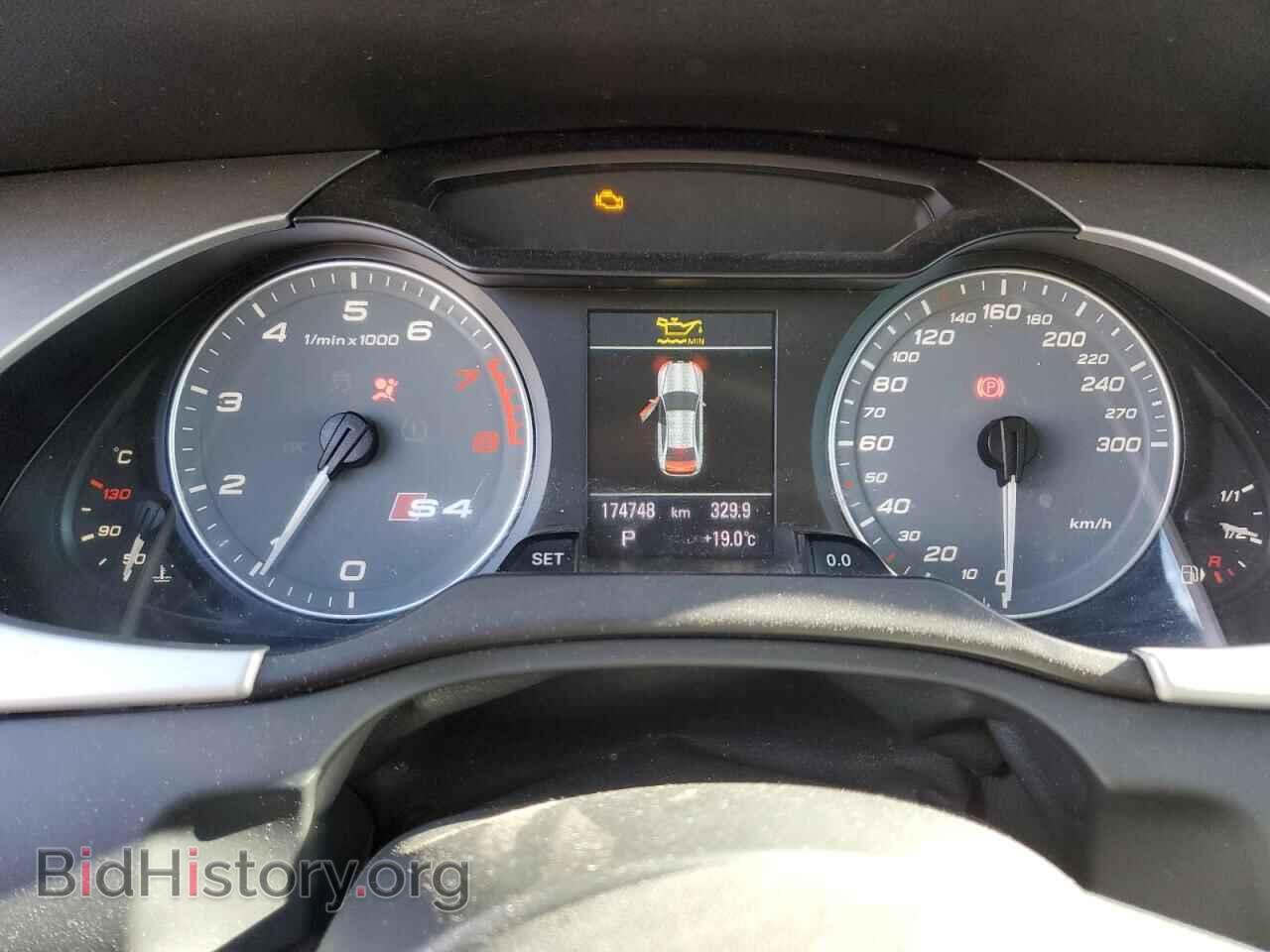 2011 AUDI S4/RS4 - VIN: WAUBGCFL9BA131073 - Фото 9