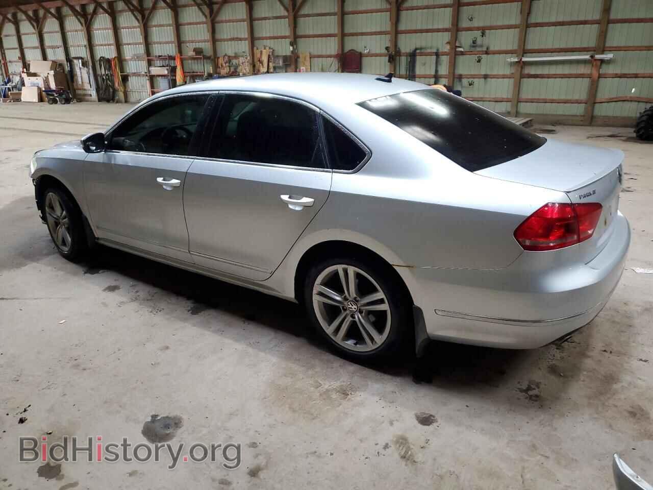 2015 VOLKSWAGEN PASSAT - VIN: 1VWCV7A30FC076452 - Фото 2