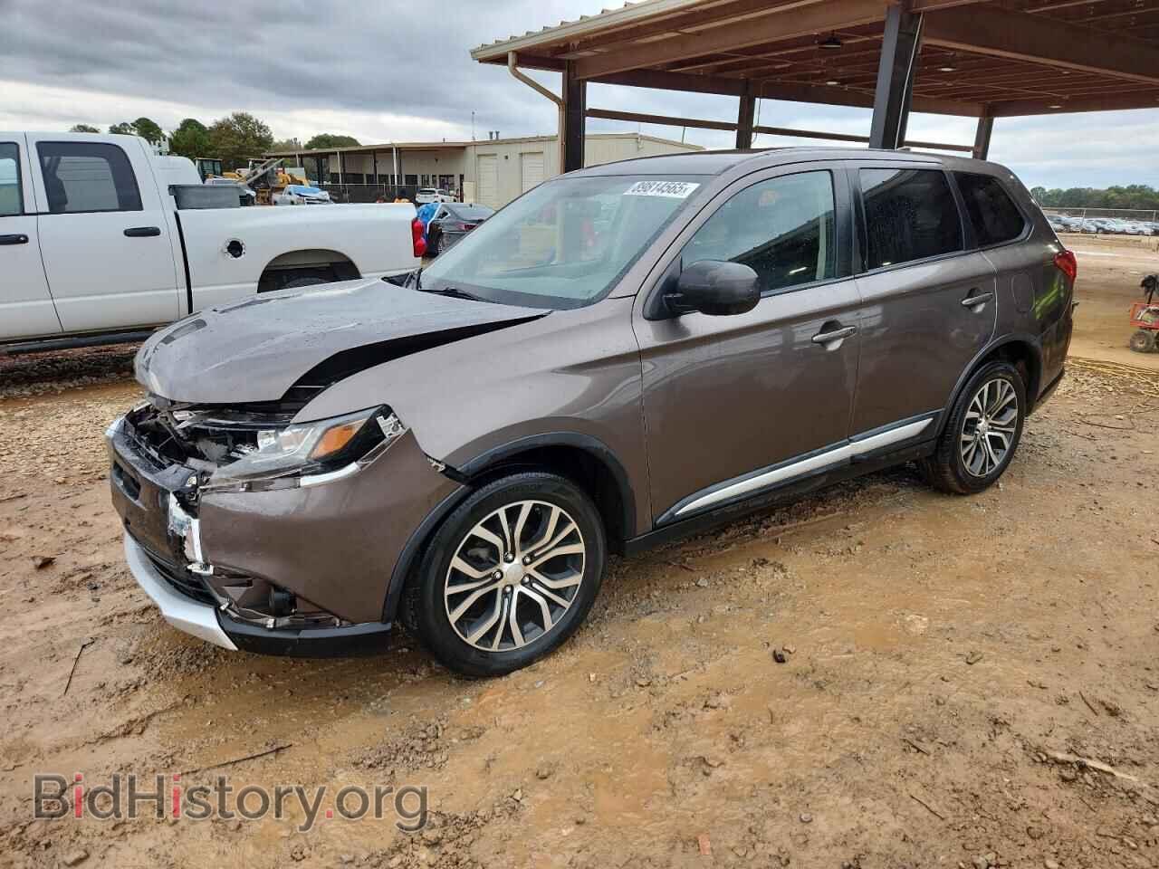 Фотография JA4AD2A33HZ005644 - MITSUBISHI OUTLANDER 2017
