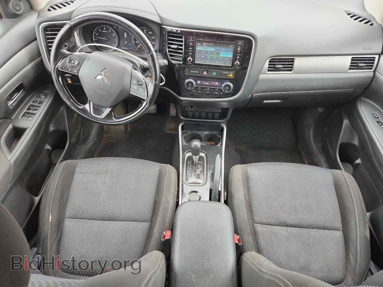 2017 MITSUBISHI OUTLANDER - VIN: JA4AD2A33HZ005644 - Фото 8