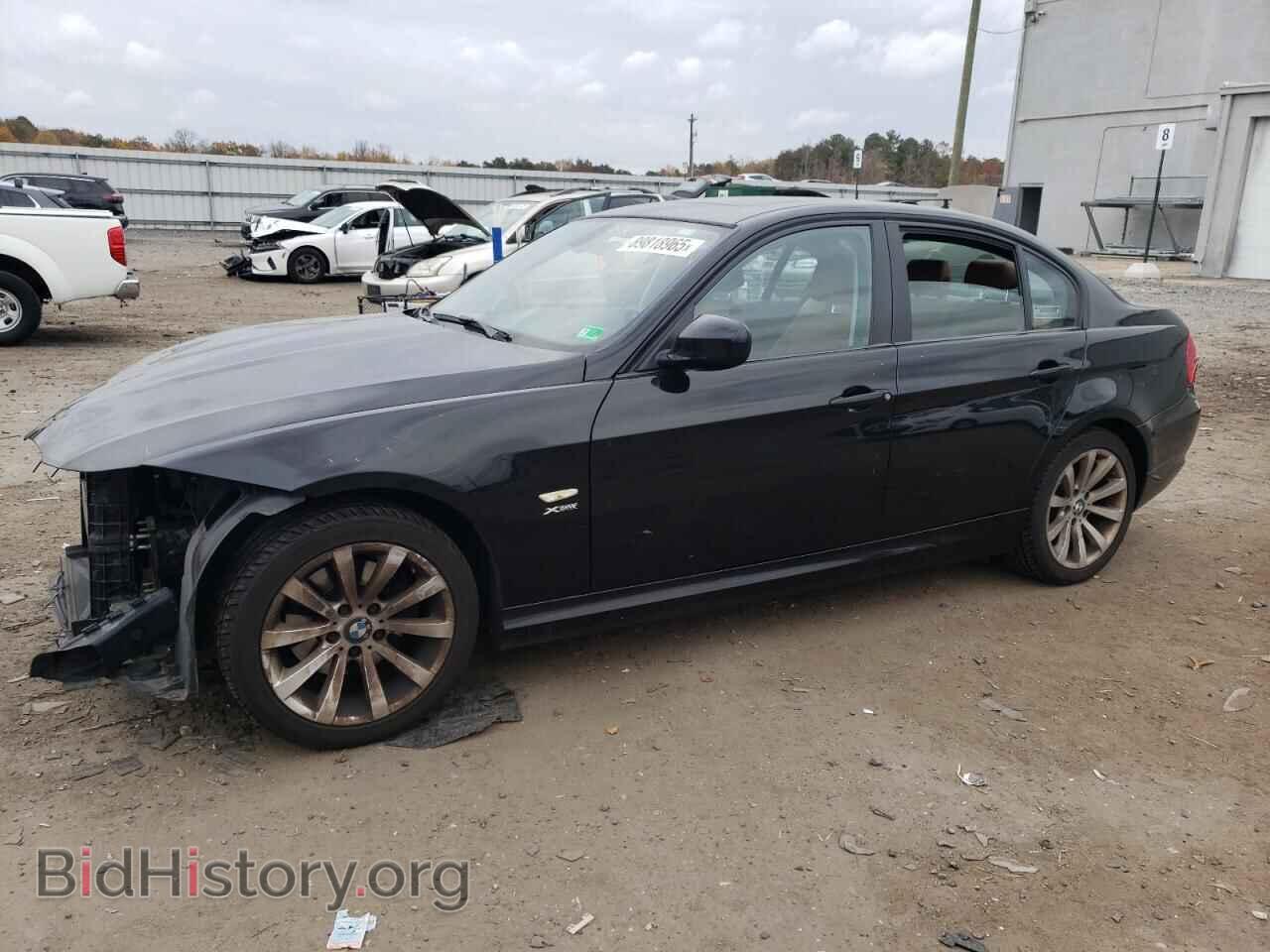 Photo WBAPK7C58BA772605 - BMW 3 SERIES 2011