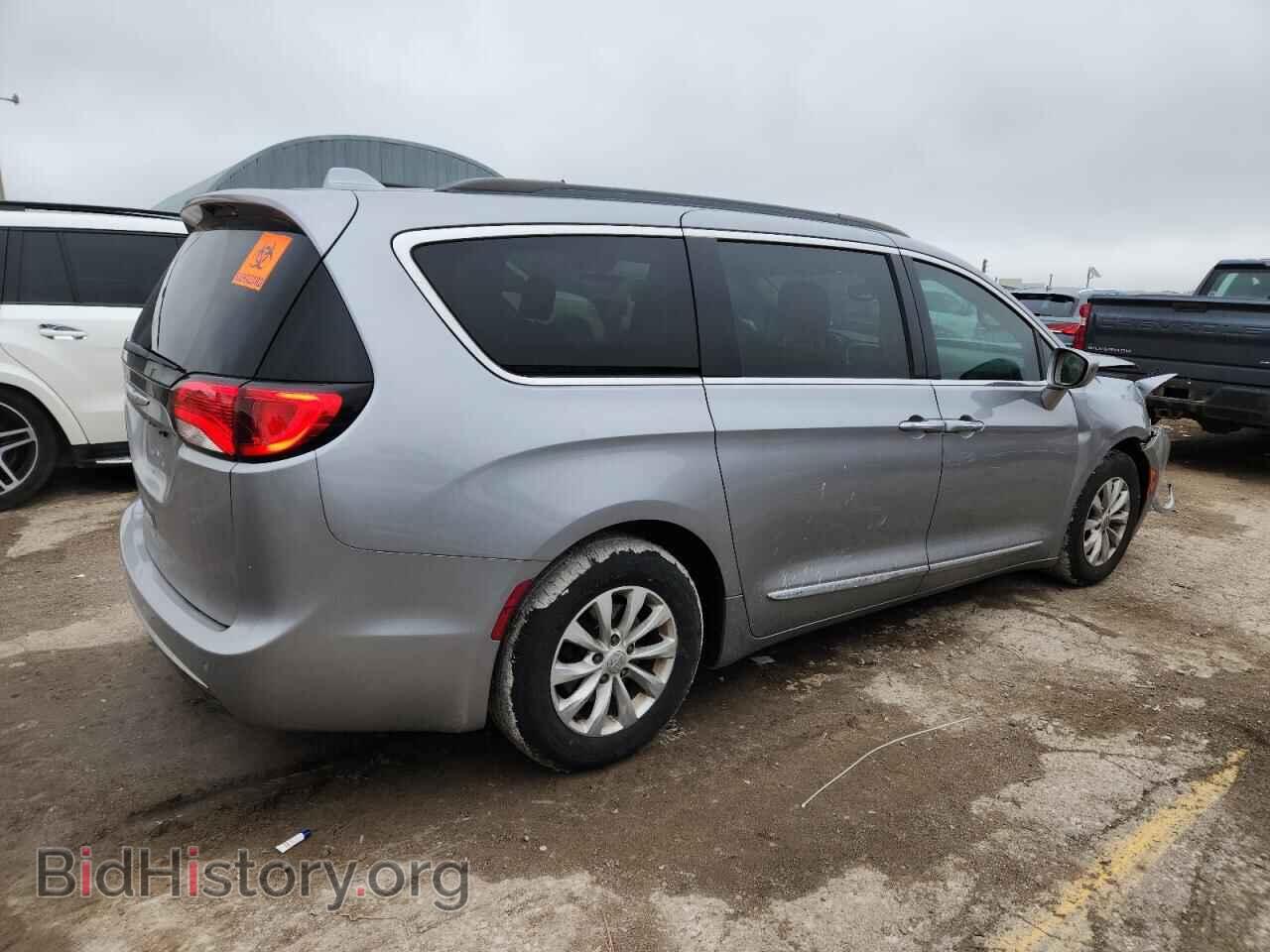 2017 CHRYSLER PACIFICA - VIN: 2C4RC1BG4HR565819 - Фото 3