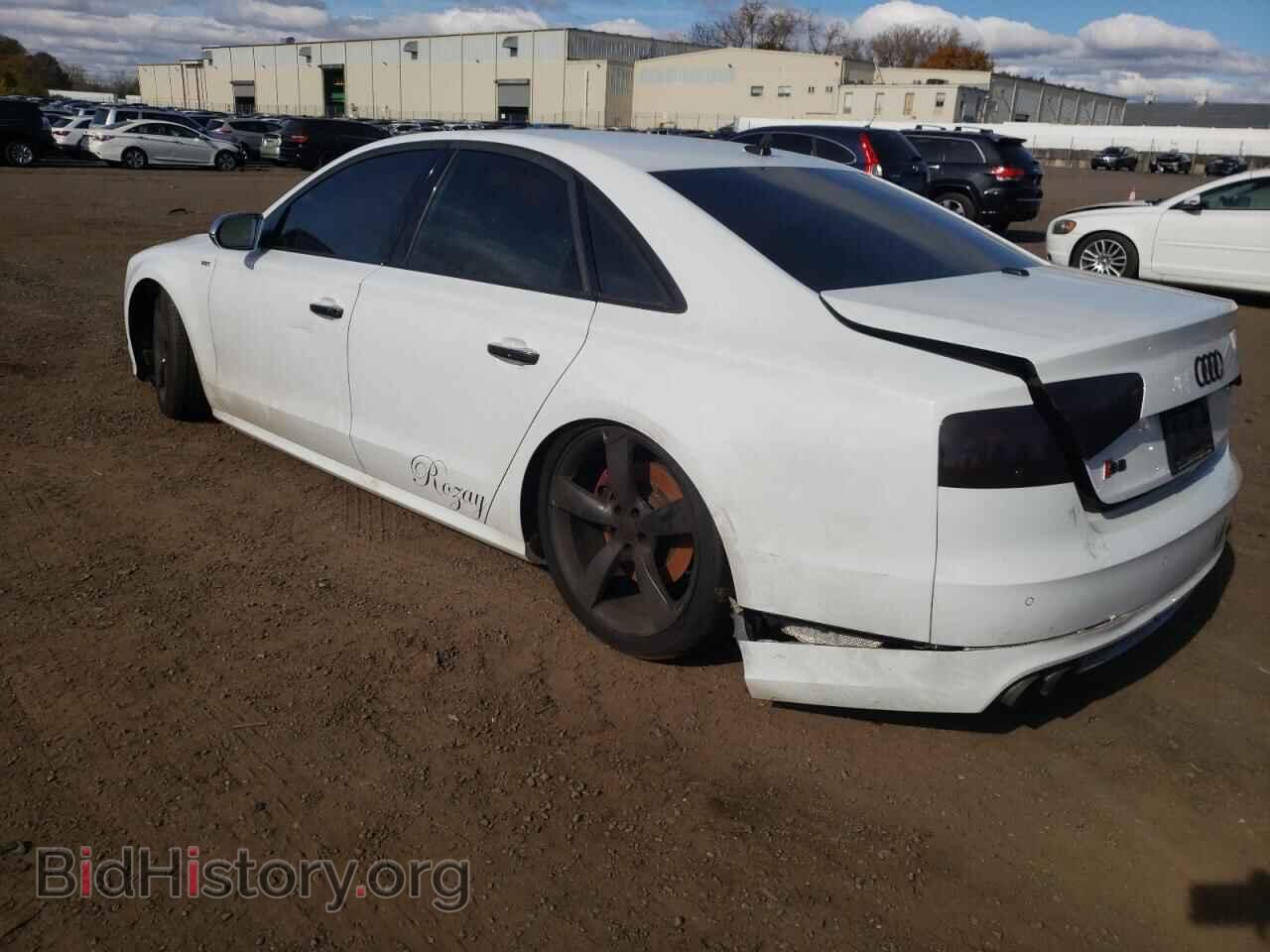 2013 AUDI S8 - VIN: WAUD2AFD7DN030503 - Photo 2