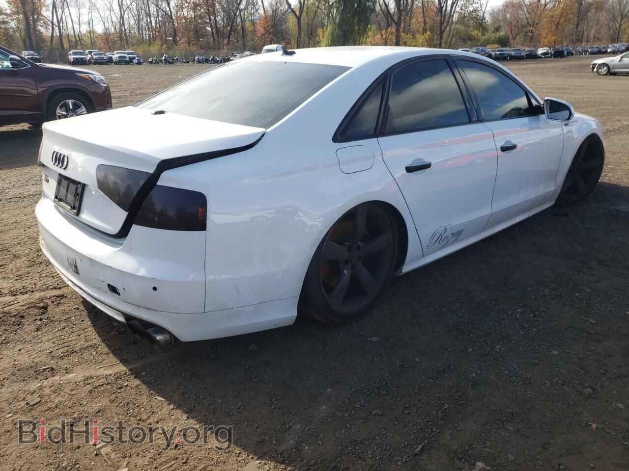 2013 AUDI S8 - VIN: WAUD2AFD7DN030503 - Photo 3