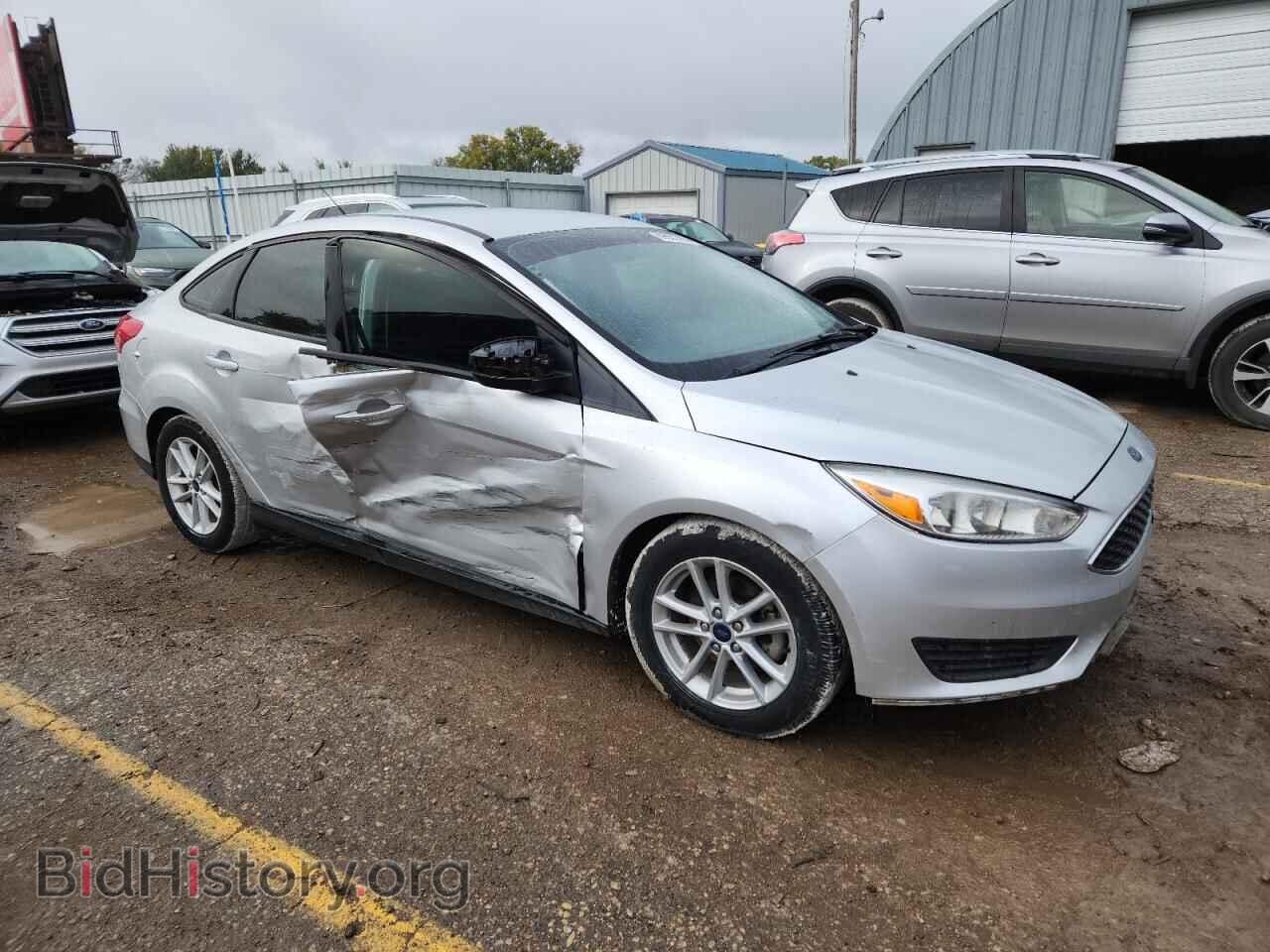 2016 FORD ALL Models - VIN: 1FADP3F26GL217056 - Фото 4