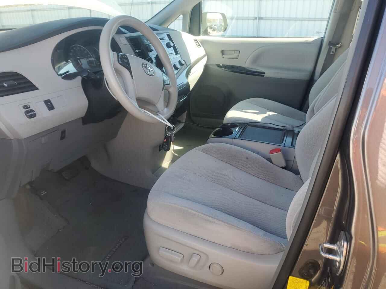 2012 TOYOTA All Models - VIN: 5TDJK3DC2CS043177 - Фото 7