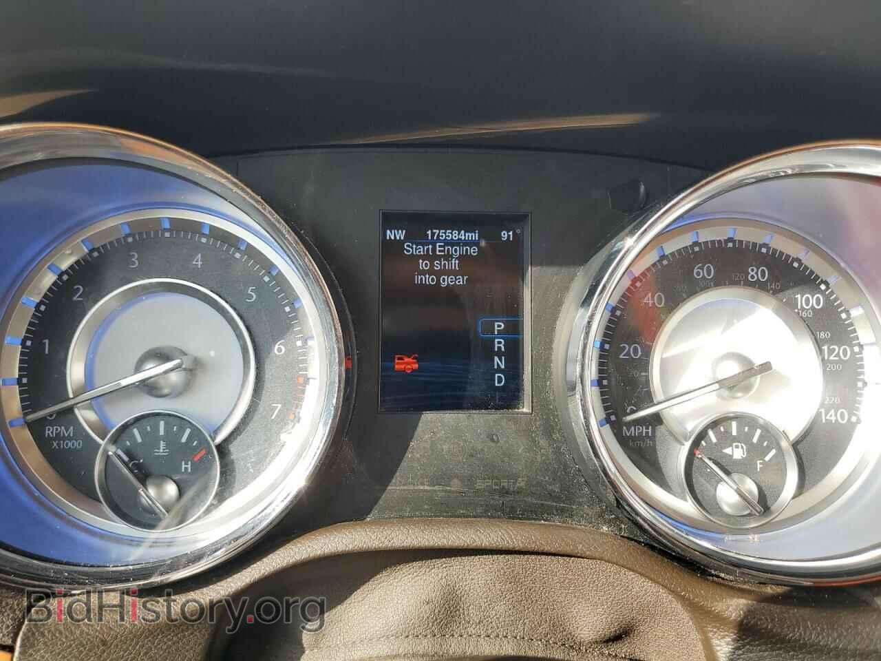 2014 CHRYSLER 300 - VIN: 2C3CCAEG0EH373563 - Фото 9