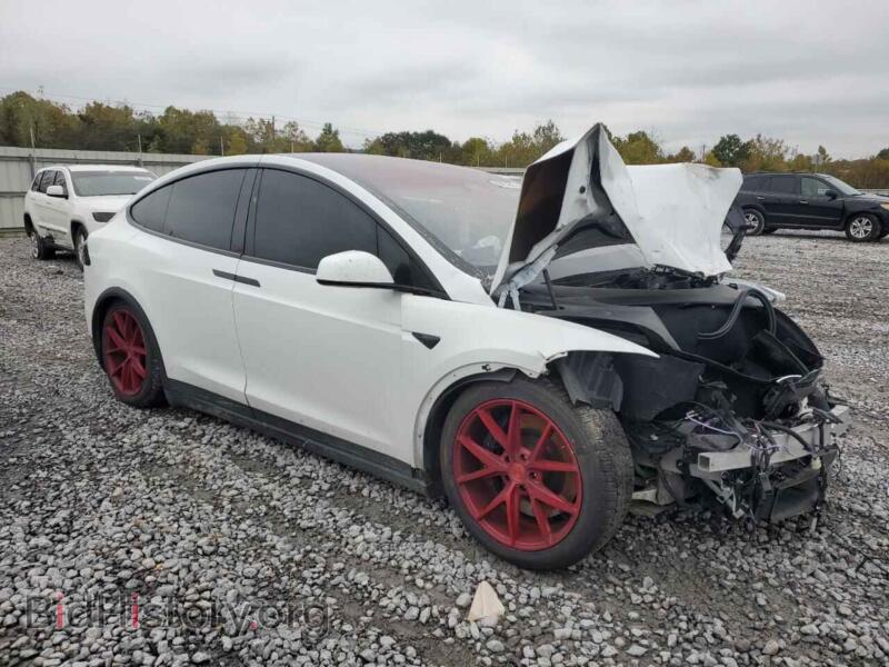 2022 Tesla MODEL X (VIN 7SAXCBE64NF359717) — фото 4 из 14