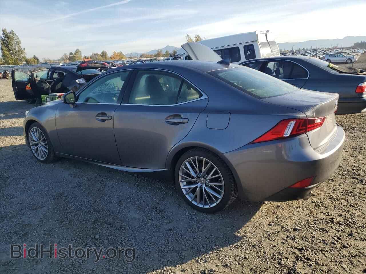 2014 LEXUS IS - VIN: JTHCF1D20E5010498 - Photo 2