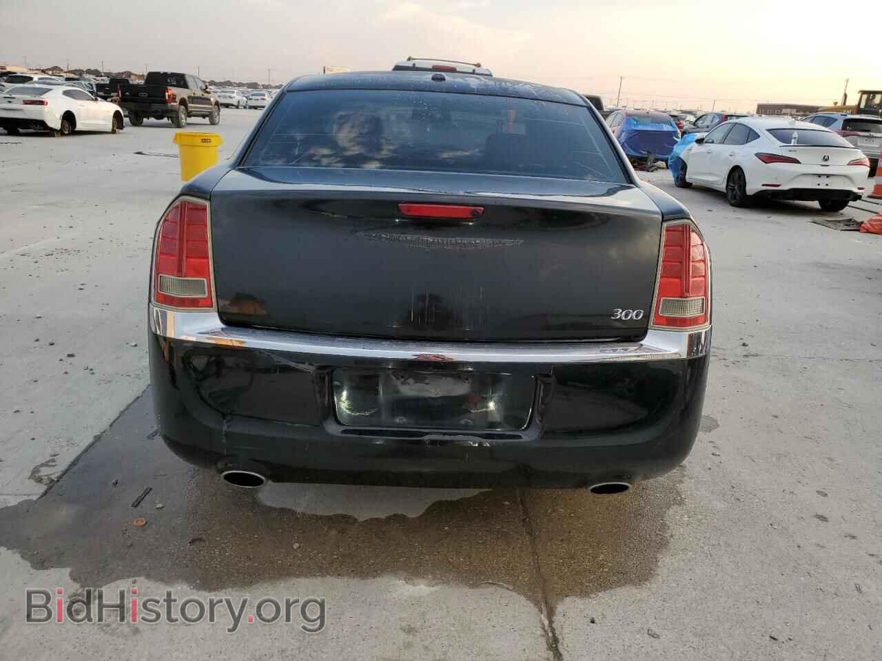 2014 CHRYSLER 300 - VIN: 2C3CCAAG8EH327825 - Фото 6