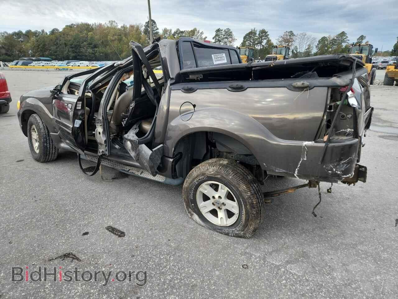 2005 FORD EXPLORER - VIN: 1FMZU77K45UB81031 - Photo 2