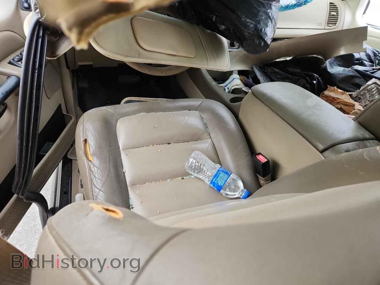 2005 FORD EXPLORER - VIN: 1FMZU77K45UB81031 - Photo 8