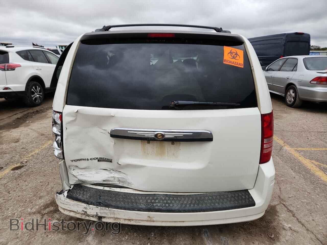 2008 CHRYSLER MINIVAN - VIN: 2A8HR54PX8R642216 - Фото 6