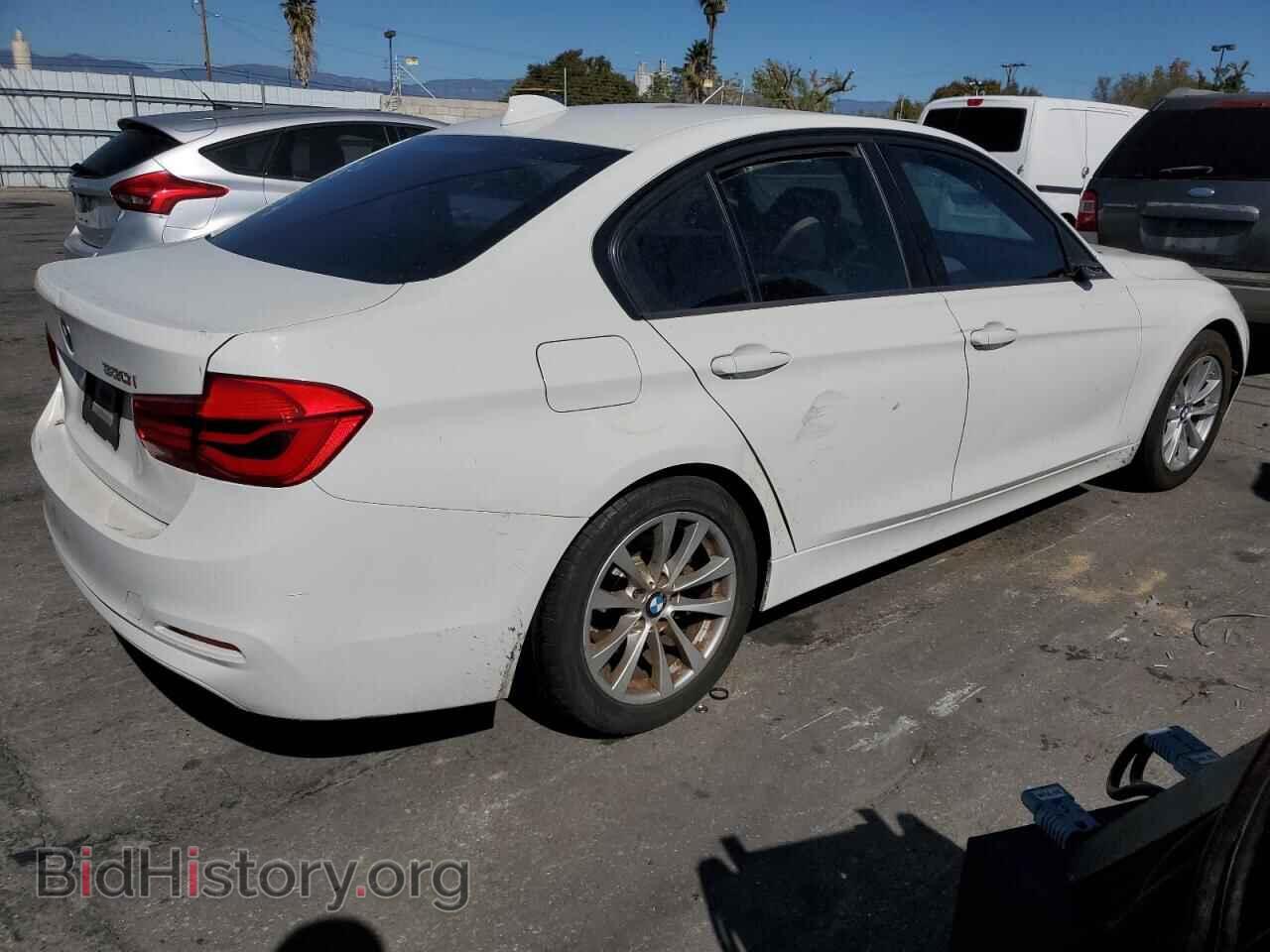 2018 BMW 3 SERIES - VIN: WBA8A9C50JAH12273 - Фото 3