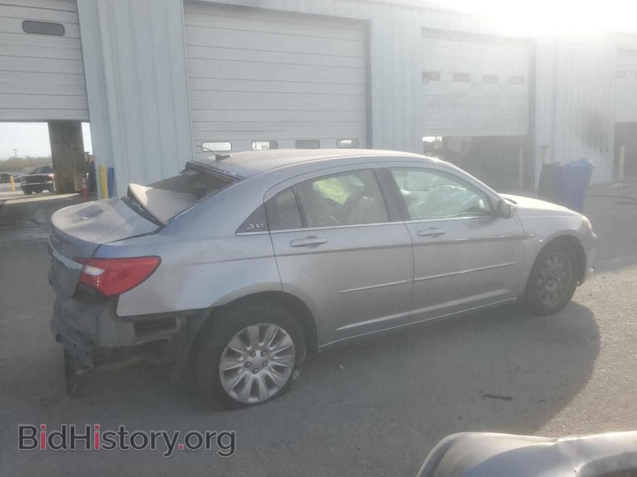 2013 CHRYSLER 200 - VIN: 1C3CCBAB2DN636187 - Фото 3