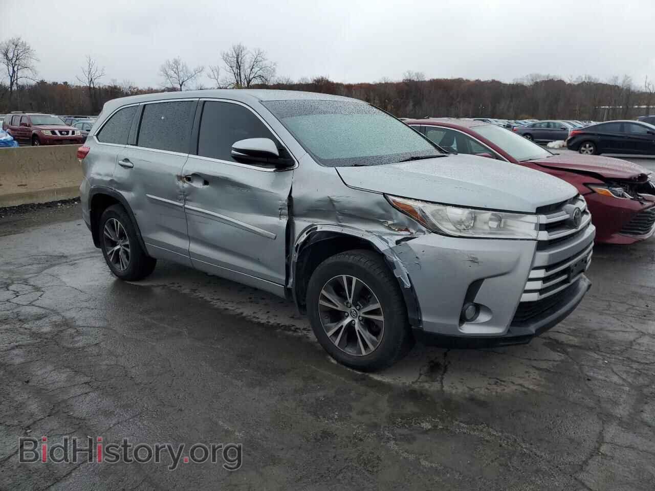 2017 TOYOTA HIGHLANDER - VIN: 5TDBZRFH2HS446451 - Фото 4
