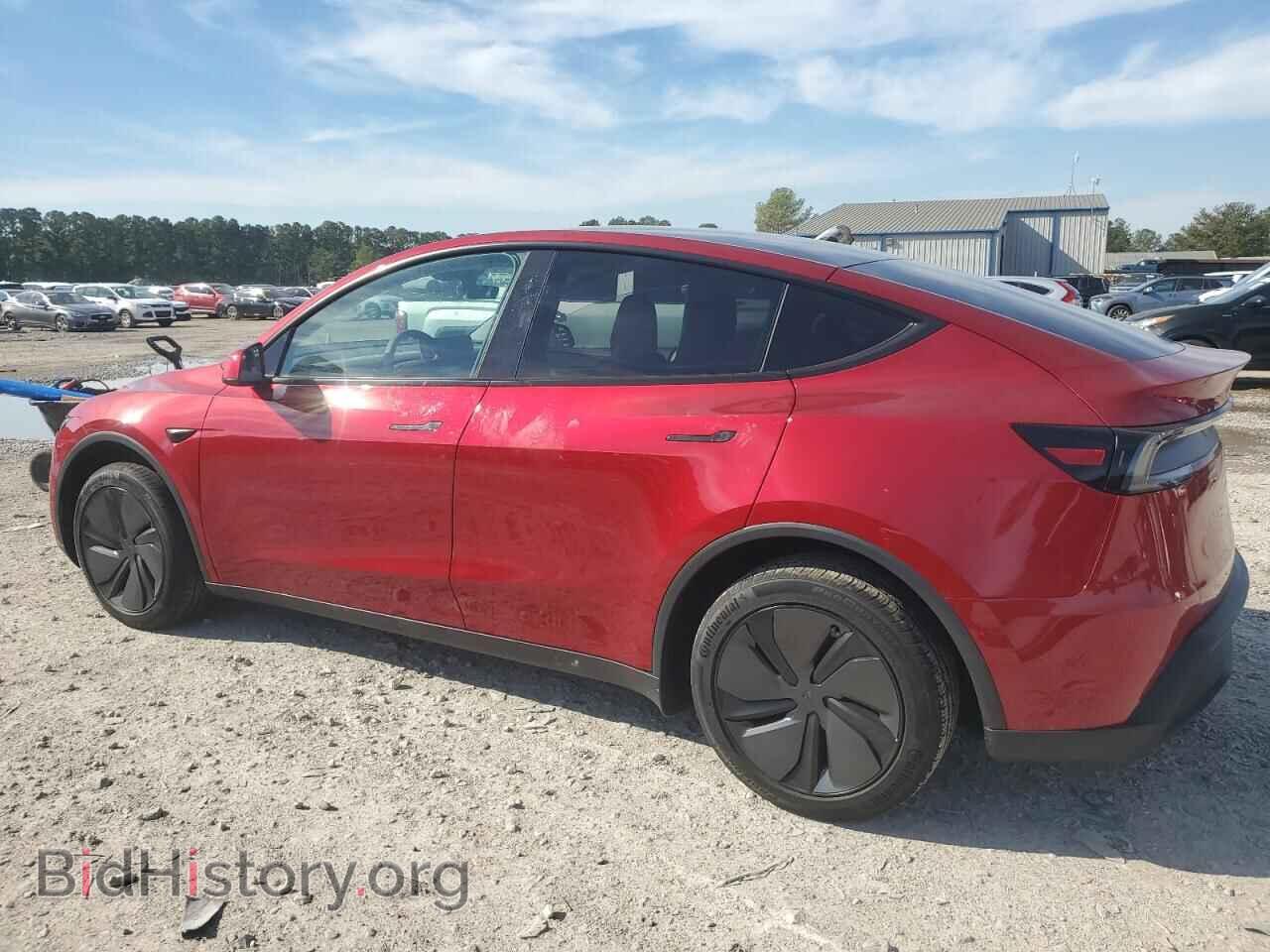 2026 TESLA MODEL Y - VIN: 7SAYGDEE5TF396350 - Фото 2