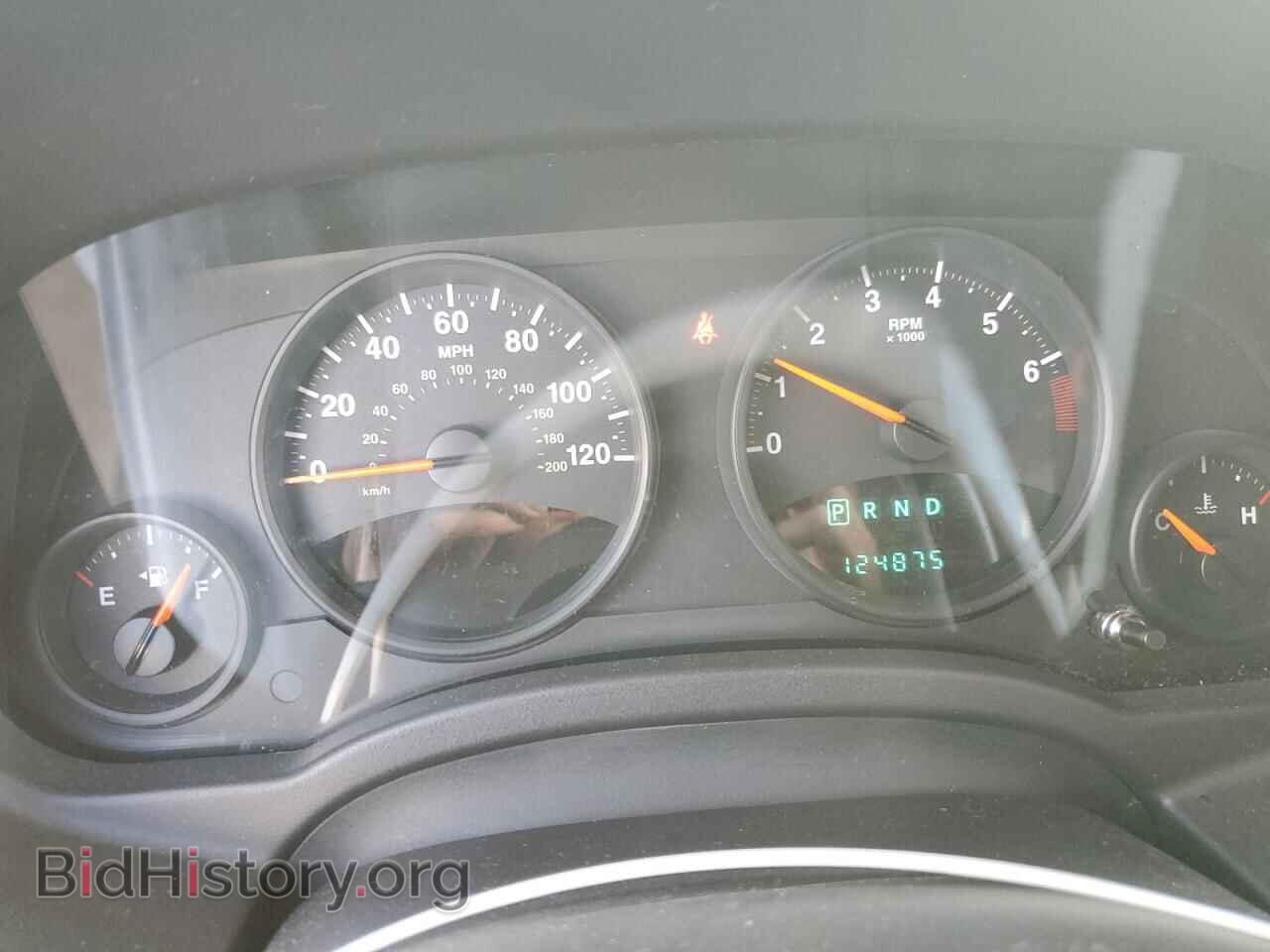 2011 JEEP COMPASS - VIN: 1J4NT1FA0BD215838 - Photo 9