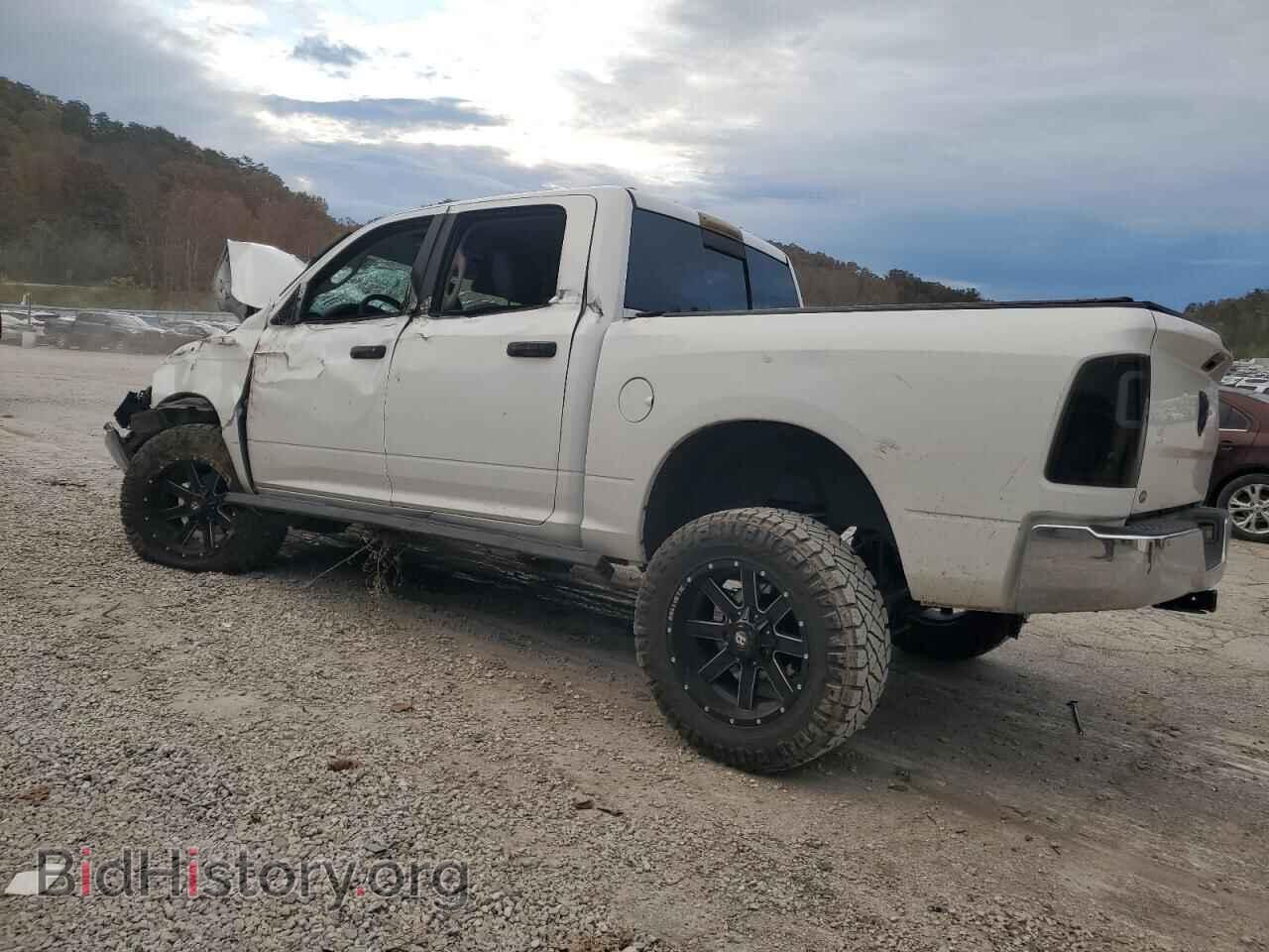 2018 RAM 1500 - VIN: 1C6RR7LT3JS107441 - Photo 2