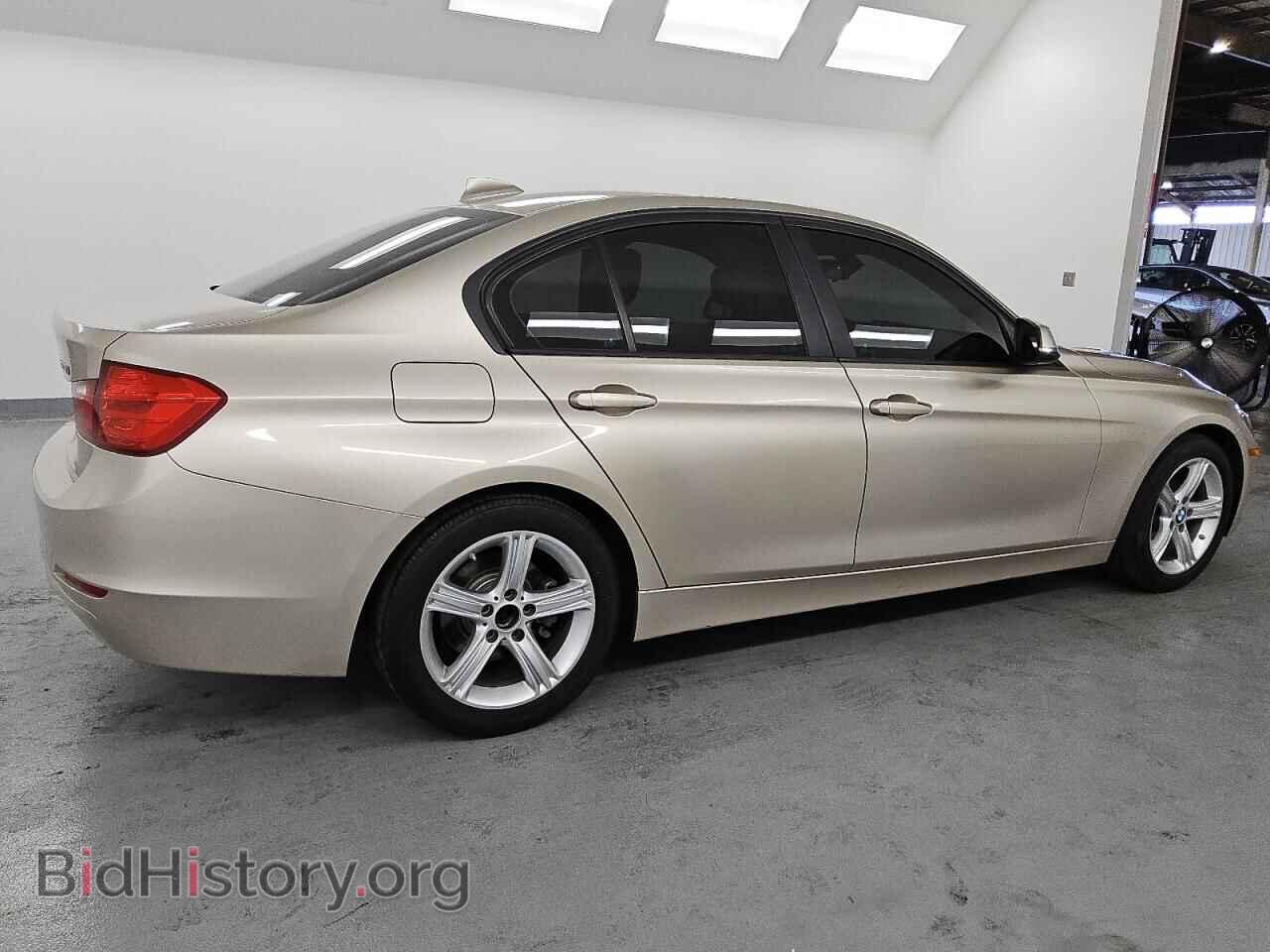 2014 BMW 3 SERIES - VIN: WBA3B1C57EP680611 - Фото 3