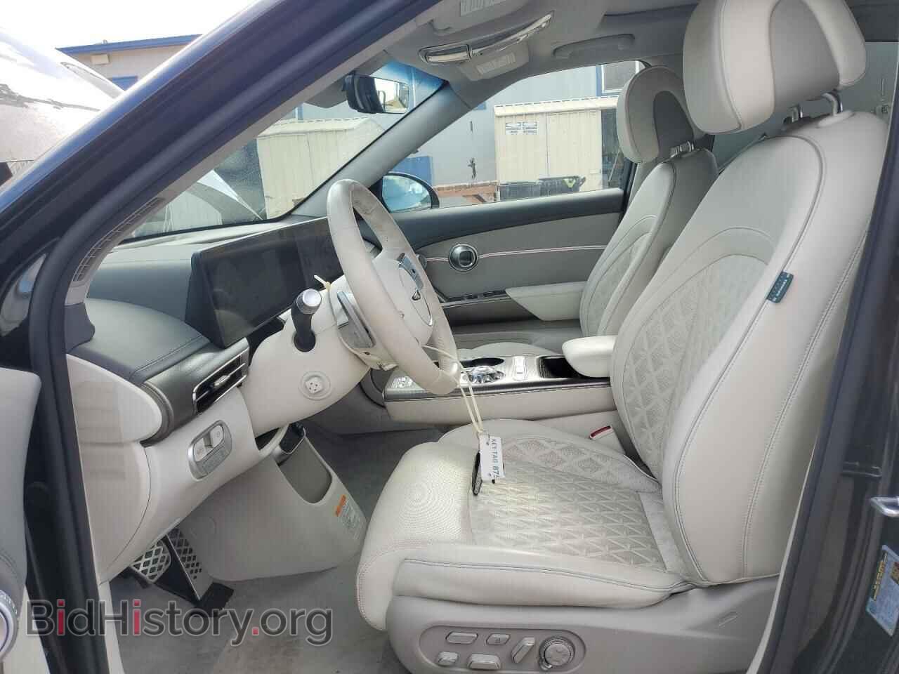 2024 GENESIS GV60 PERFO - VIN: KMUKEDSB5RU020716 - Photo 7
