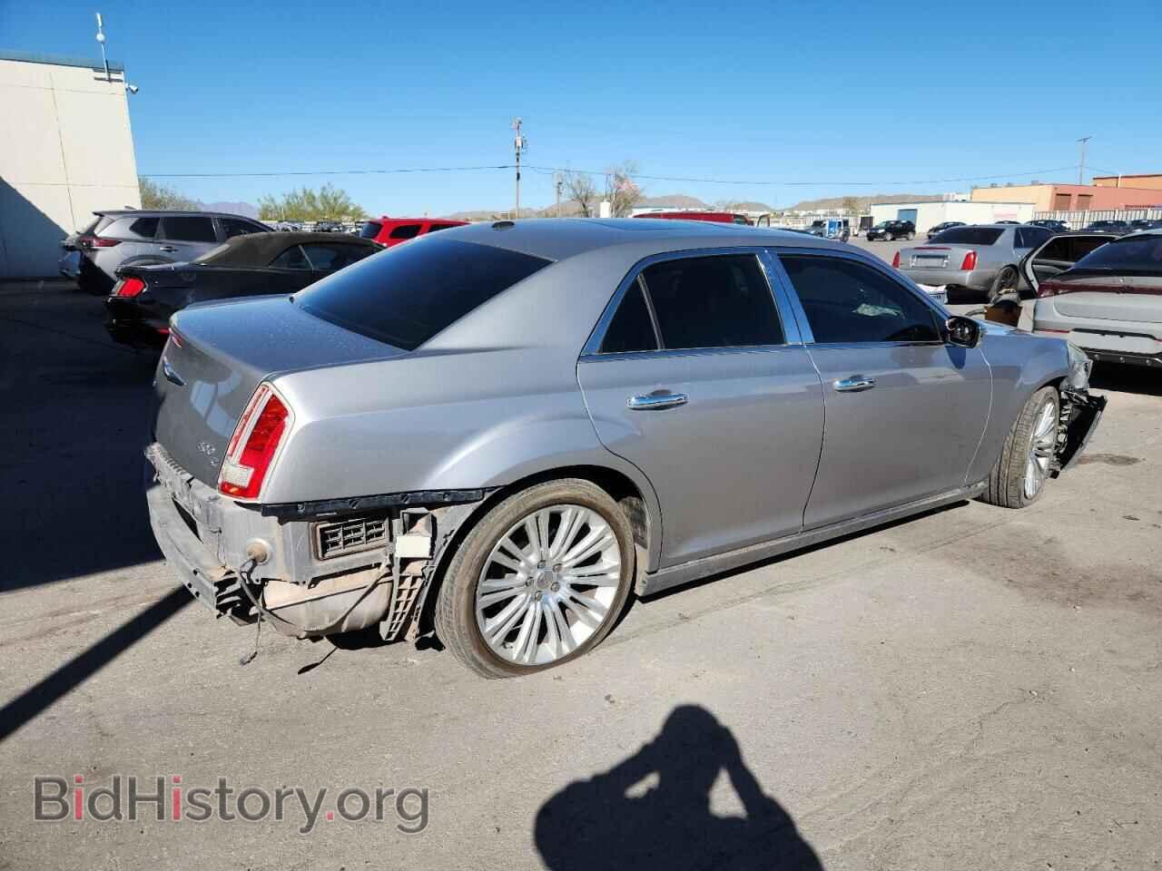 2011 CHRYSLER 300 - VIN: 2C3CA6CT5BH522869 - Фото 3