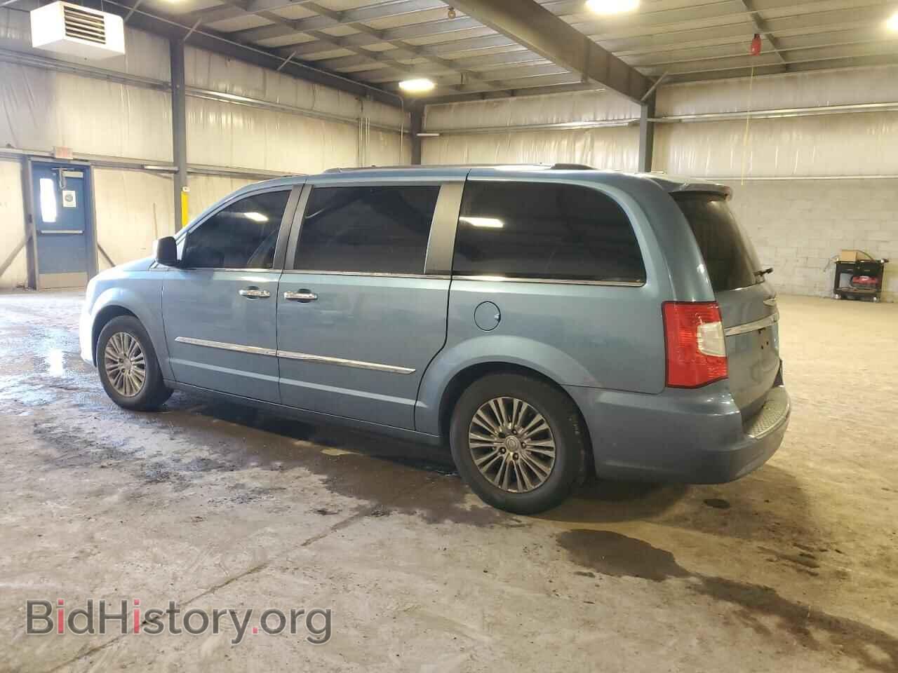 2011 CHRYSLER MINIVAN - VIN: 2A4RR6DG4BR760247 - Photo 2