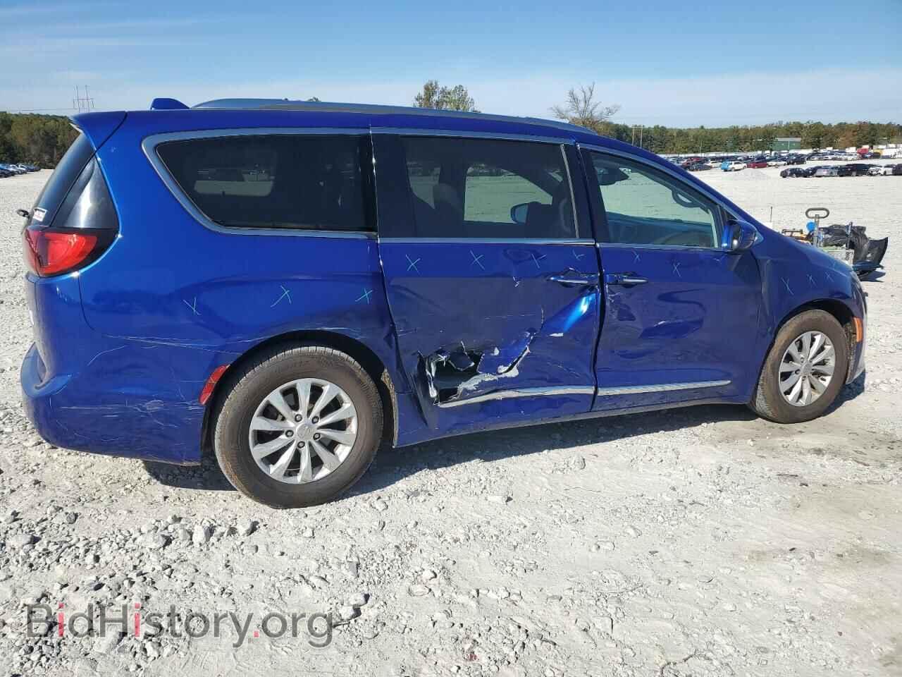 2018 CHRYSLER PACIFICA - VIN: 2C4RC1EG9JR228368 - Фото 3