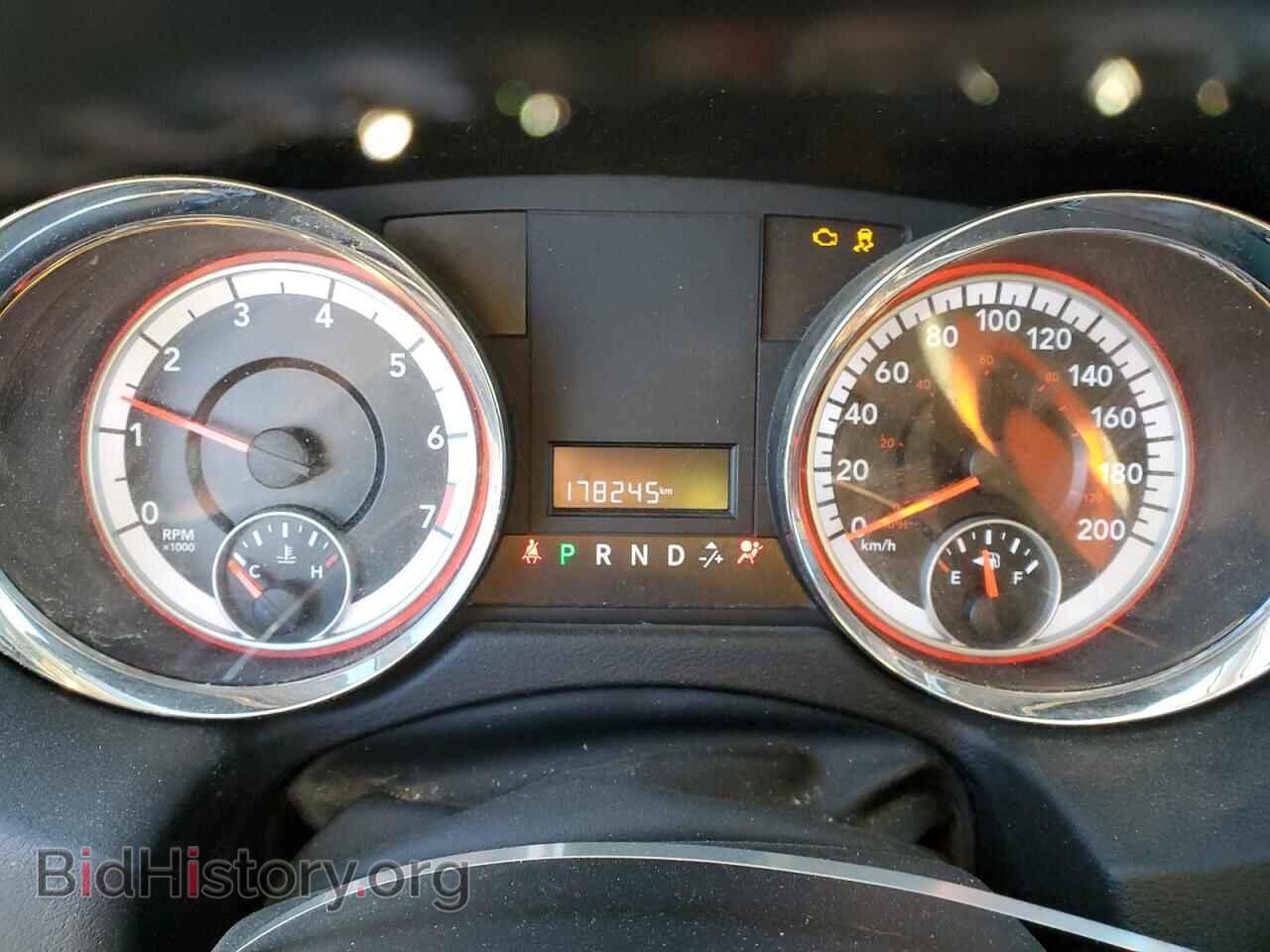 2011 DODGE CARAVAN - VIN: 2D4RN4DG2BR762345 - Фото 9