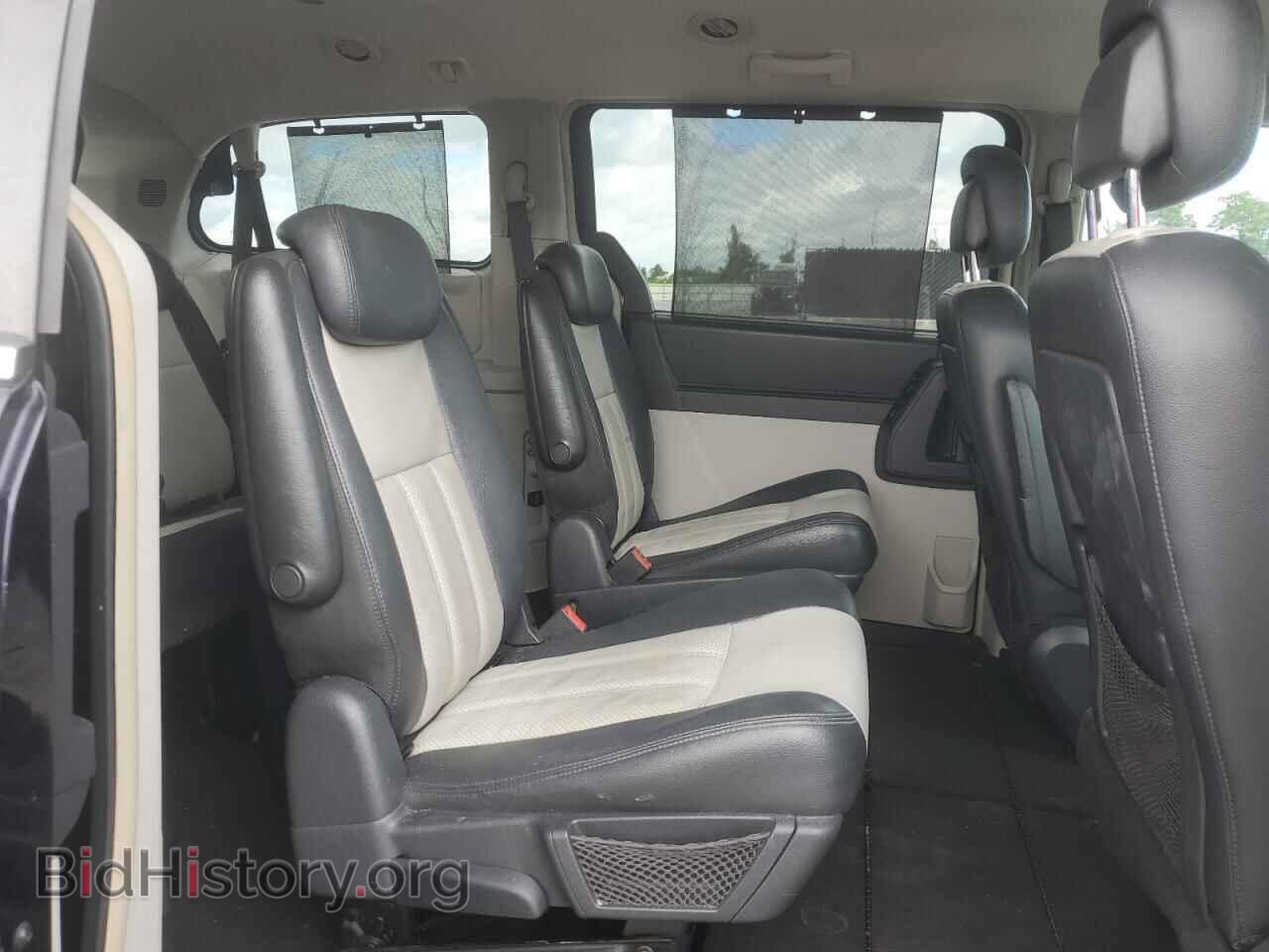 2010 CHRYSLER MINIVAN - VIN: 2A4RR8D18AR442802 - Фото 11