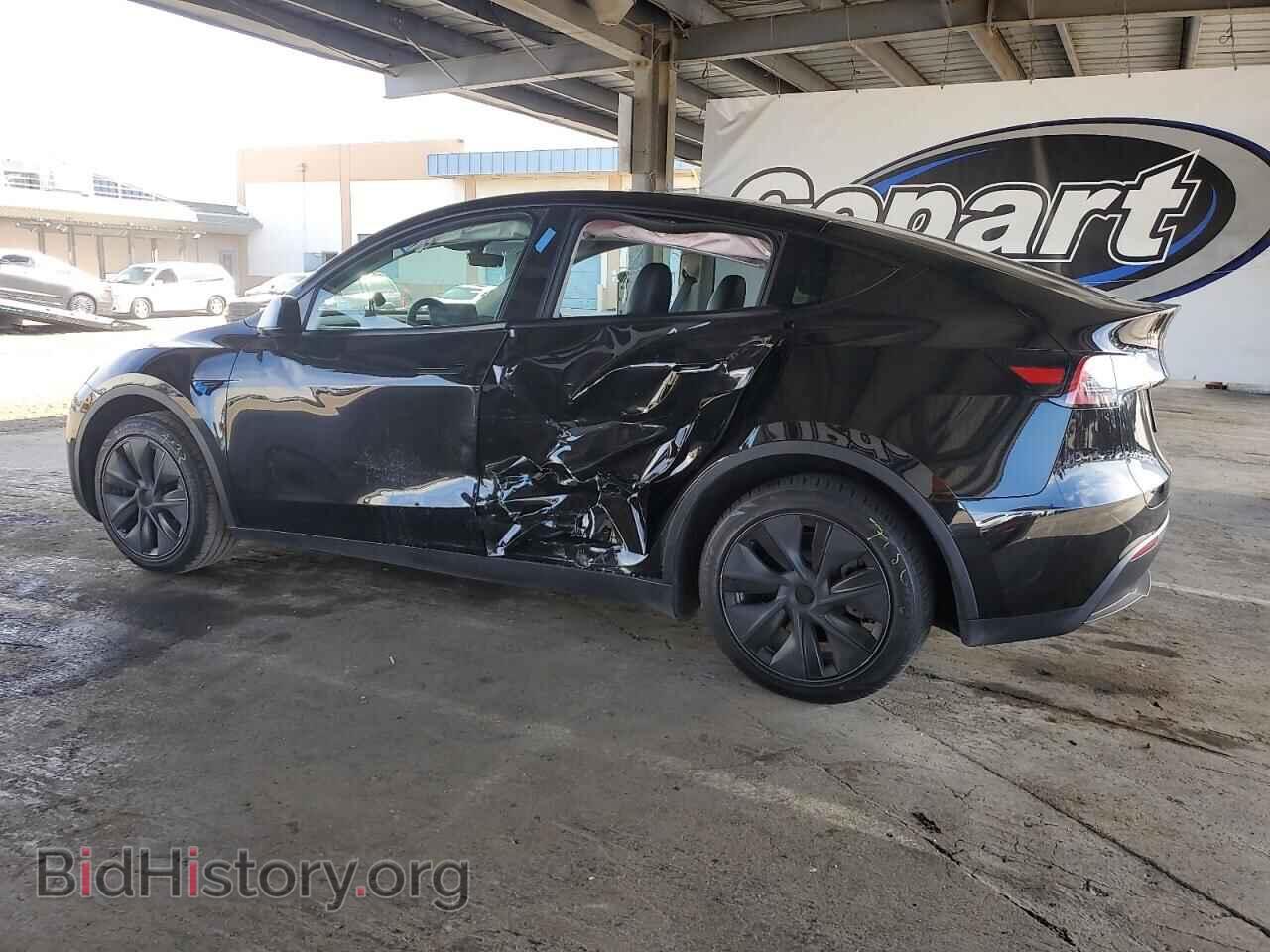 2024 TESLA MODEL Y - VIN: 7SAYGDED5RF126907 - Фото 2