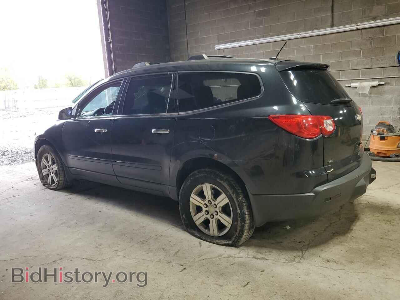2011 CHEVROLET TRAVERSE - VIN: 1GNKVJED8BJ112187 - Фото 2
