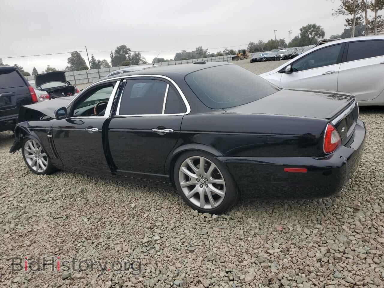 2009 JAGUAR XJ8 - VIN: SAJWA71B19SH31476 - Фото 2